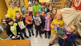 Druzina-v-knihovne-12